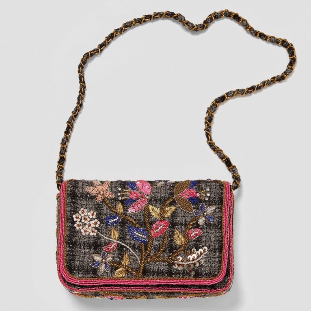 Purse. Never been used